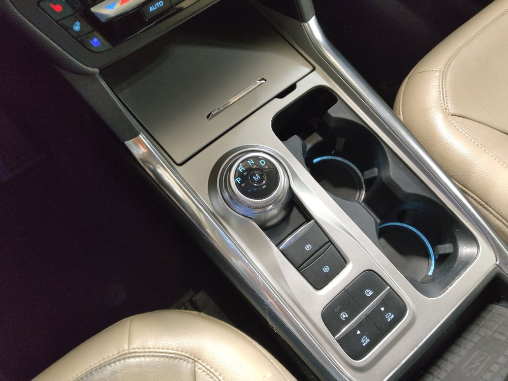 Used 2020 Ford Explorer Limited image 26