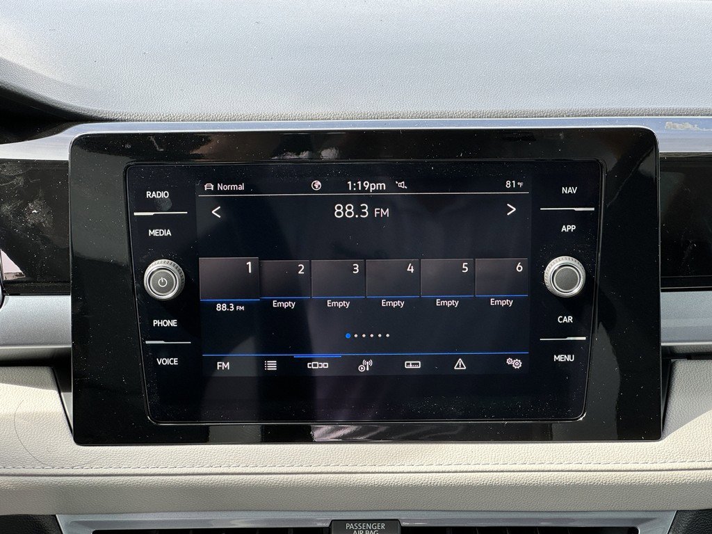 New 2025 Volkswagen Taos SEL image 12
