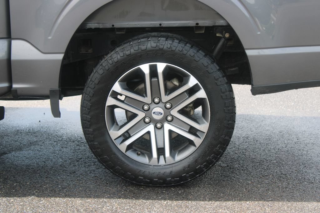 Used 2022 Ford F150 XL w/ STX Appearance Package AWD/4WD image 18