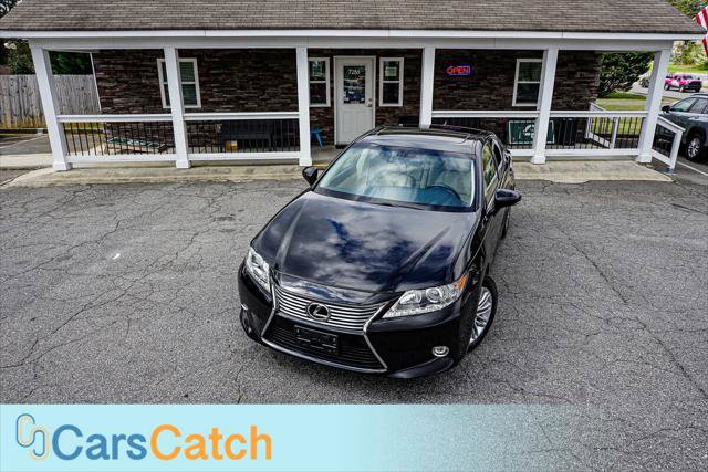 Used 2014 Lexus ES 350 SEDAN w/ Luxury Package image 3