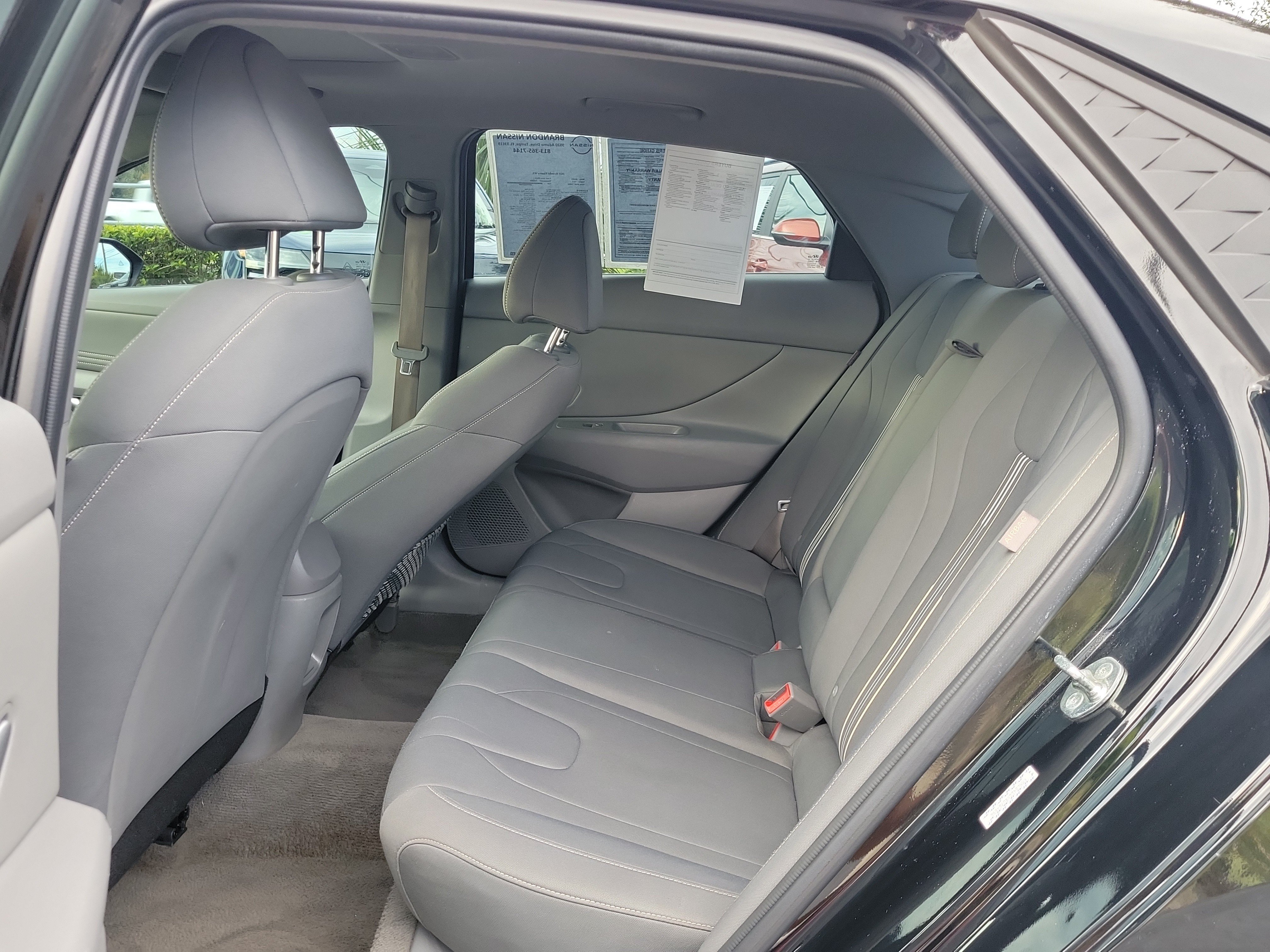 Used 2024 Hyundai Elantra SEL w/ Convenience Package FWD image 10