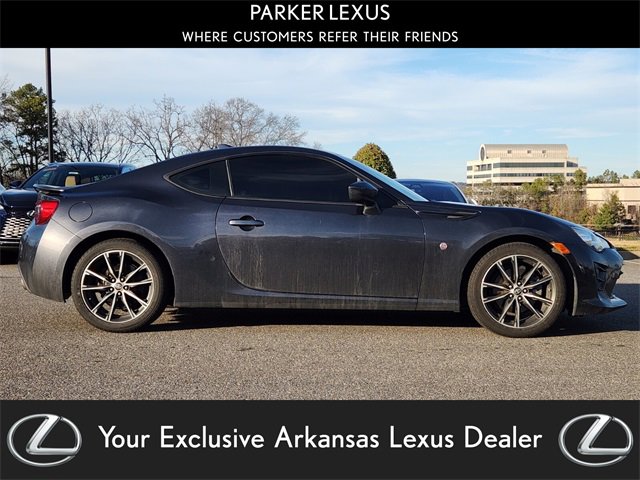 Used 2017 Toyota 86 860 Special Edition image 2