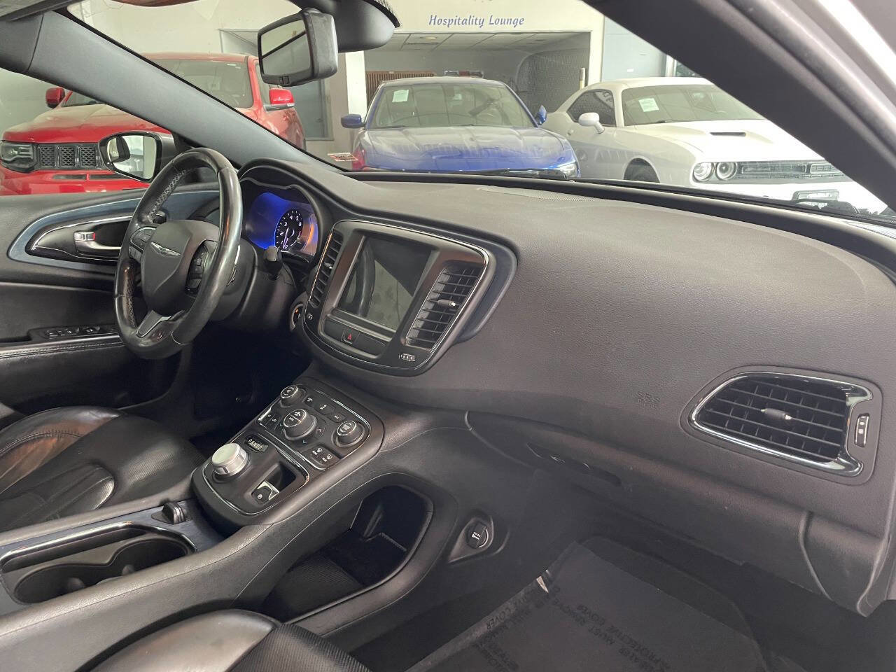 Used 2015 Chrysler 200 S w/ Navigation & Sound Group I image 28