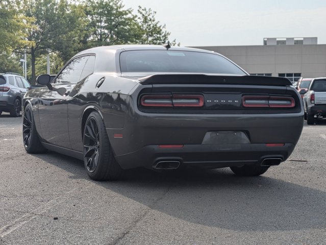 Used 2018 Dodge Challenger R/T Scat Pack RWD image 7