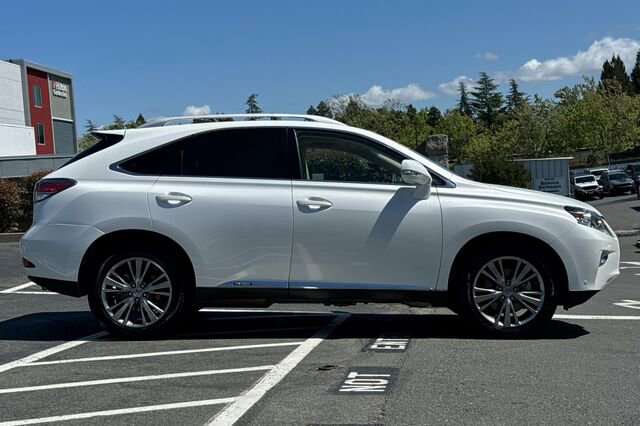 Used 2013 Lexus RX 450h AWD w/ Navigation Pkg image 3