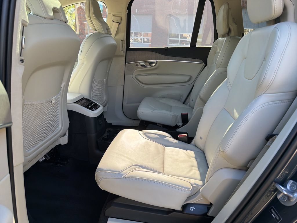 Used 2024 Volvo XC90 T8 Ultimate w/ Lounge Package AWD/4WD image 25