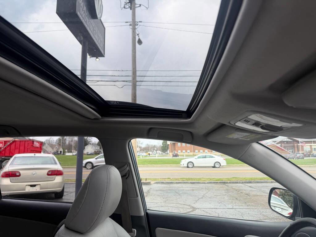 Used 2010 Toyota RAV4 Limited image 16