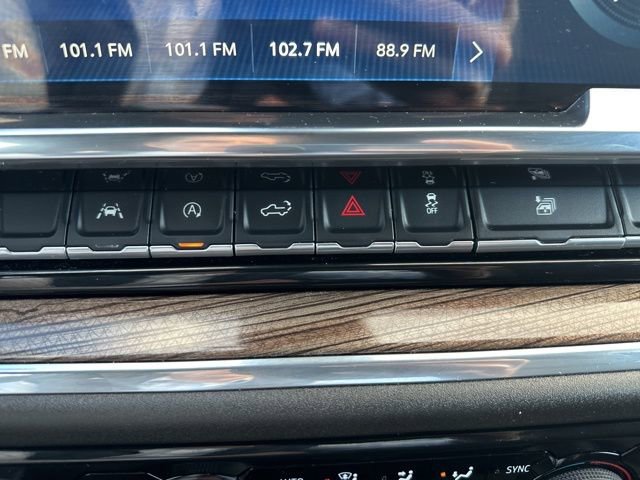 Used 2025 Chevrolet Silverado 1500 LT image 26