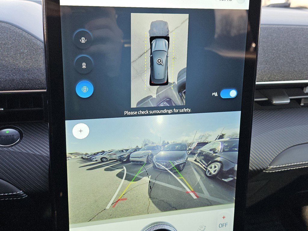 Used 2023 Ford Mustang Mach-E Premium image 11