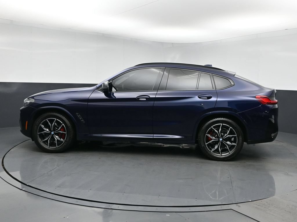 Used 2024 BMW X4 M40i AWD/4WD image 4