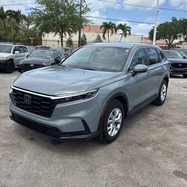 Used 2025 Honda CR-V LX image 1