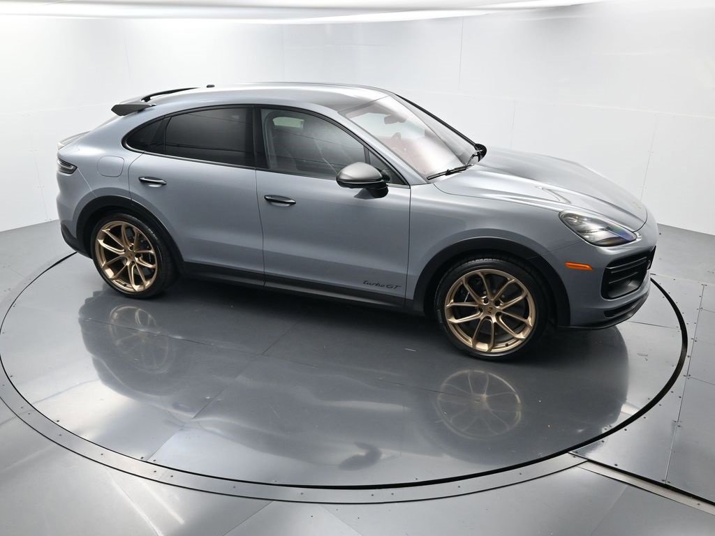 Used 2023 Porsche Cayenne Turbo GT image 40