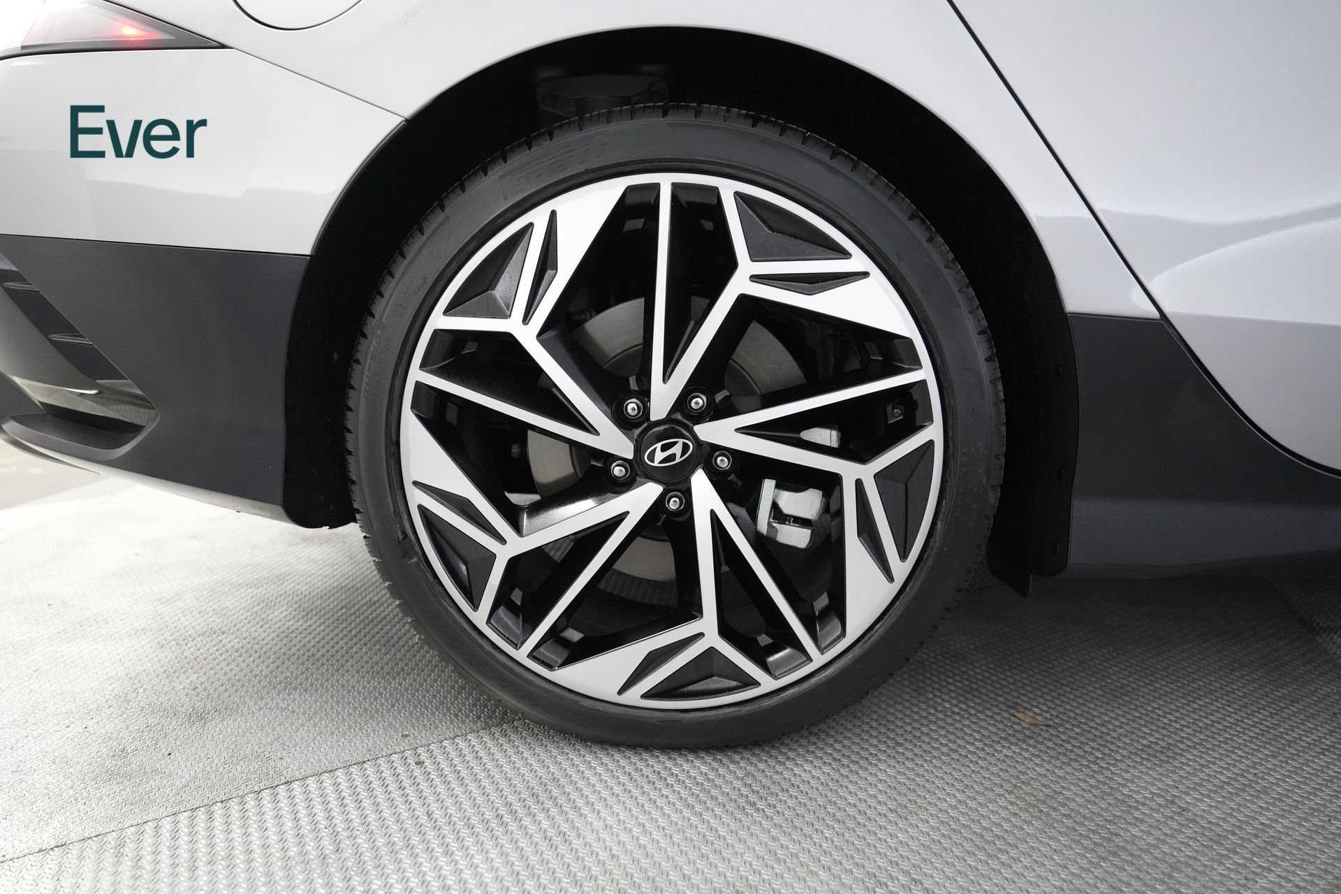 Used 2024 Hyundai Ioniq 6 SEL RWD image 22