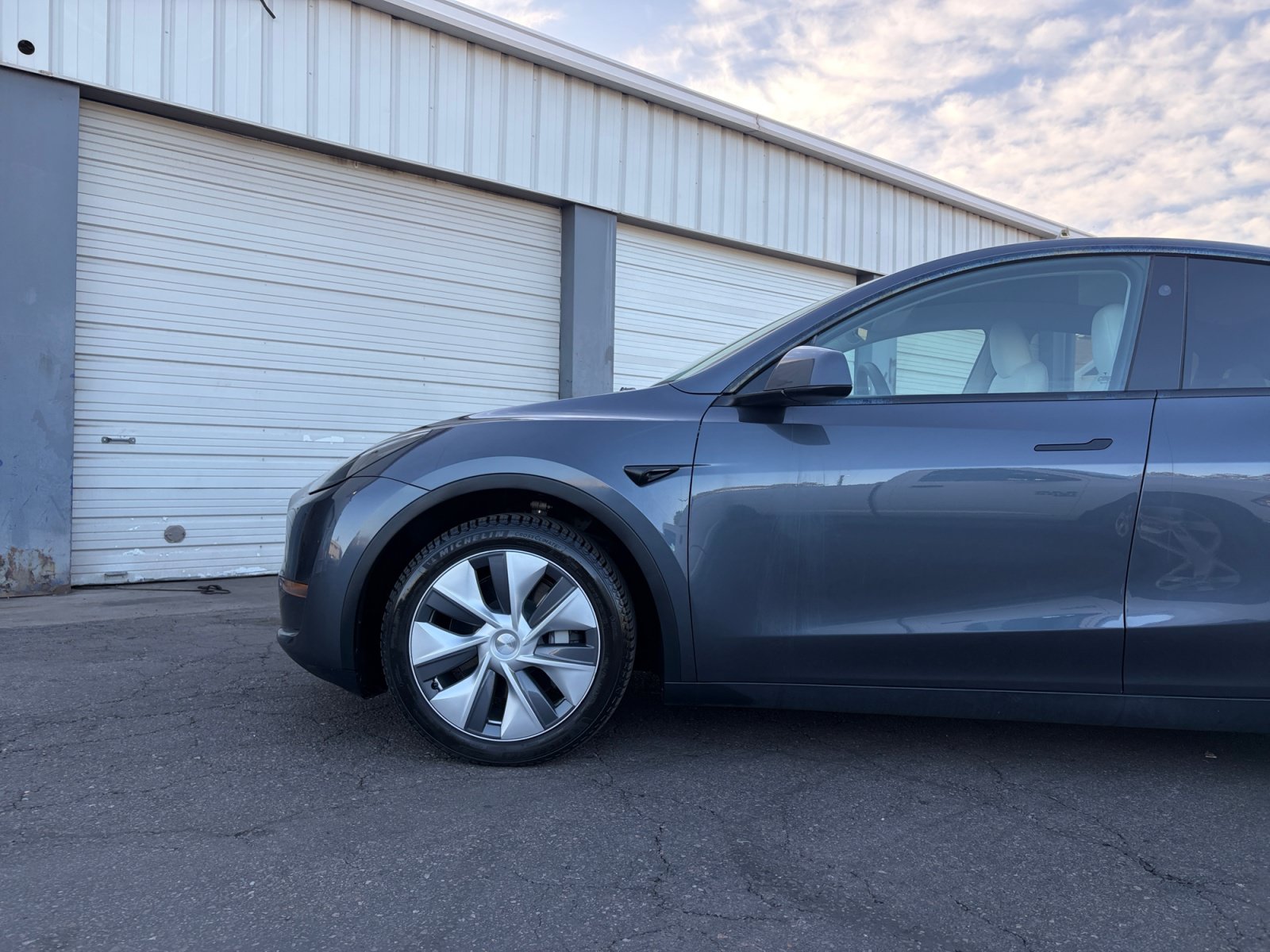 Used 2023 Tesla Model Y Long Range AWD/4WD image 10