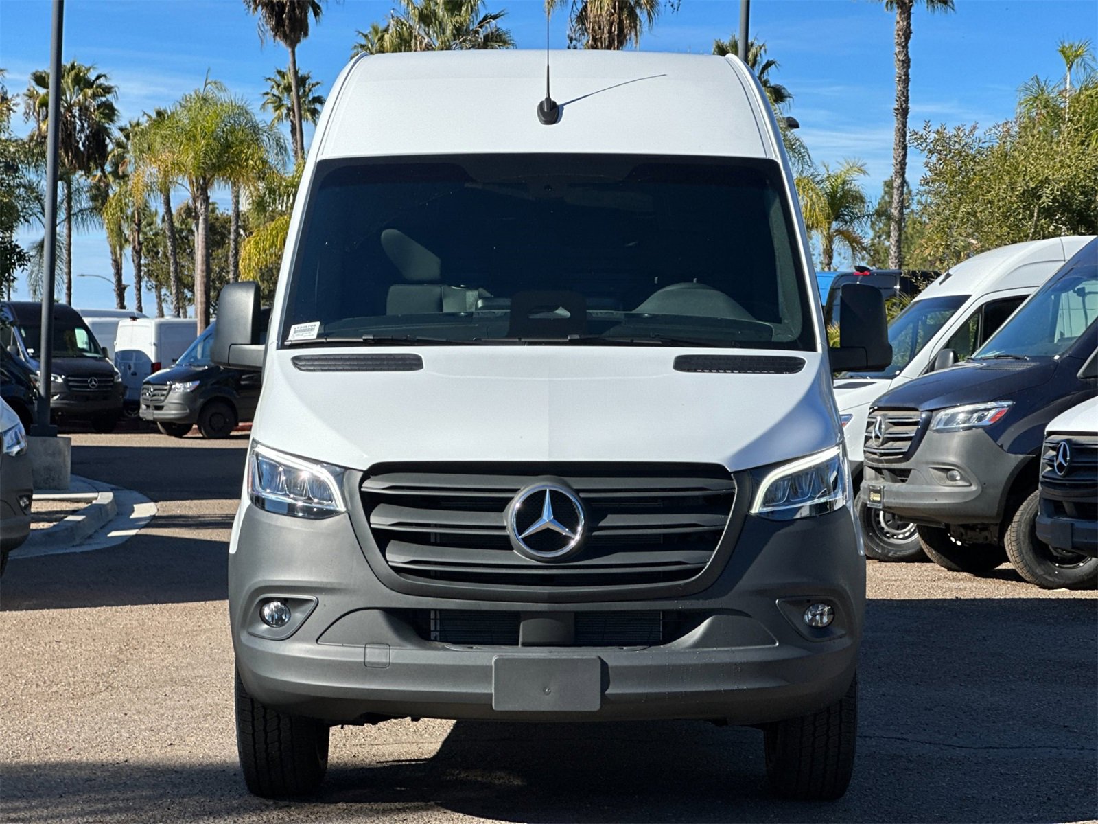 New 2025 Mercedes-Benz Sprinter 2500 image 8
