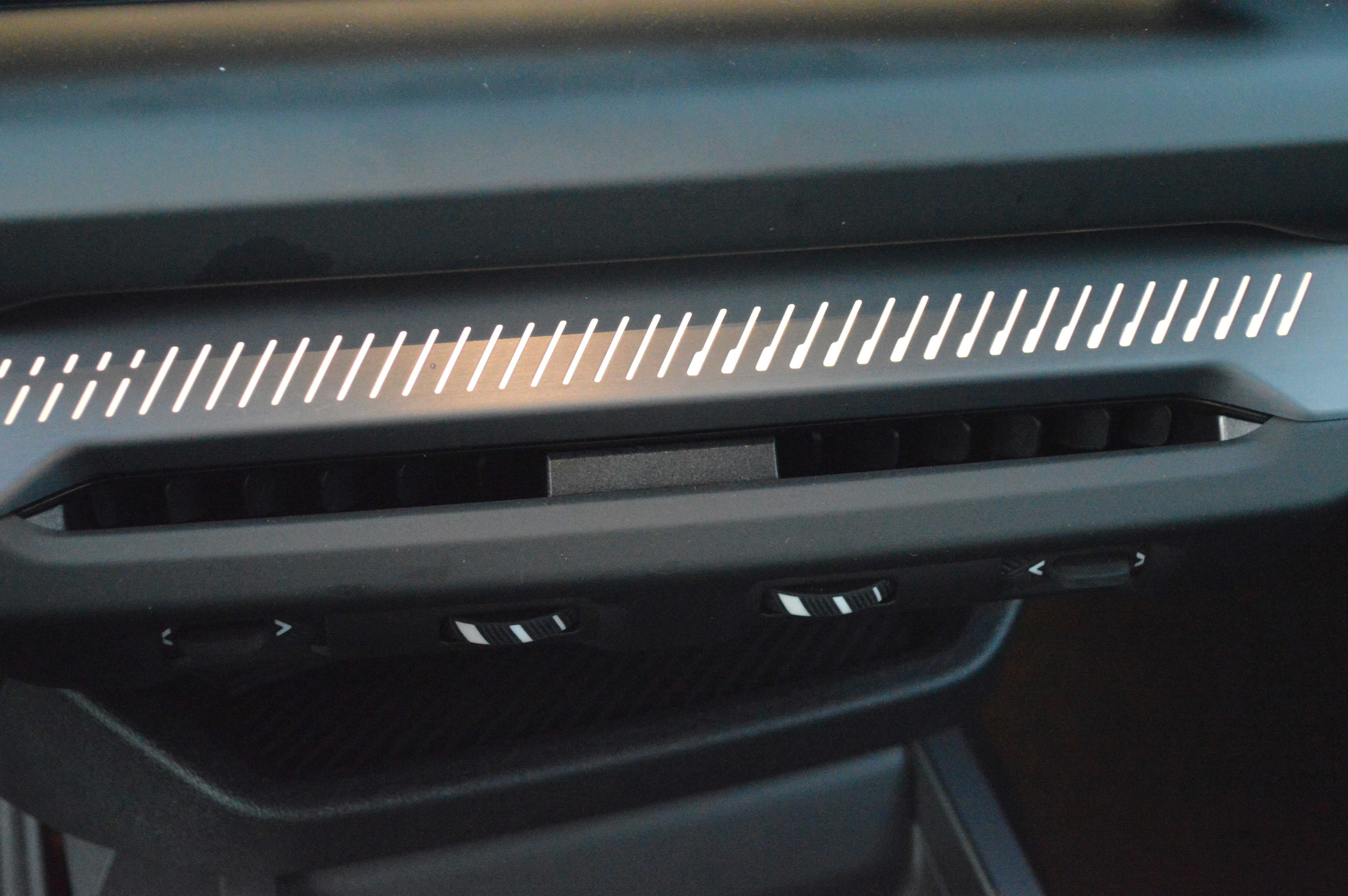 Used 2025 BMW 228i xDrive w/ Premium Package AWD/4WD image 22