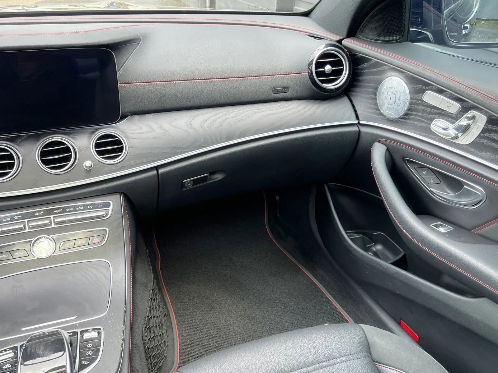Used 2019 Mercedes-Benz E 53 AMG 4MATIC Sedan image 19