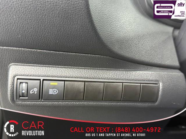 Used 2022 Toyota Corolla LE image 35