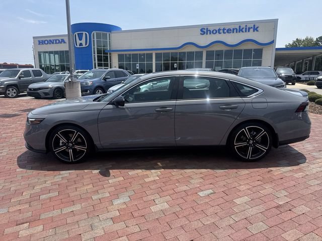 Certified 2025 Honda Accord Sport image 33