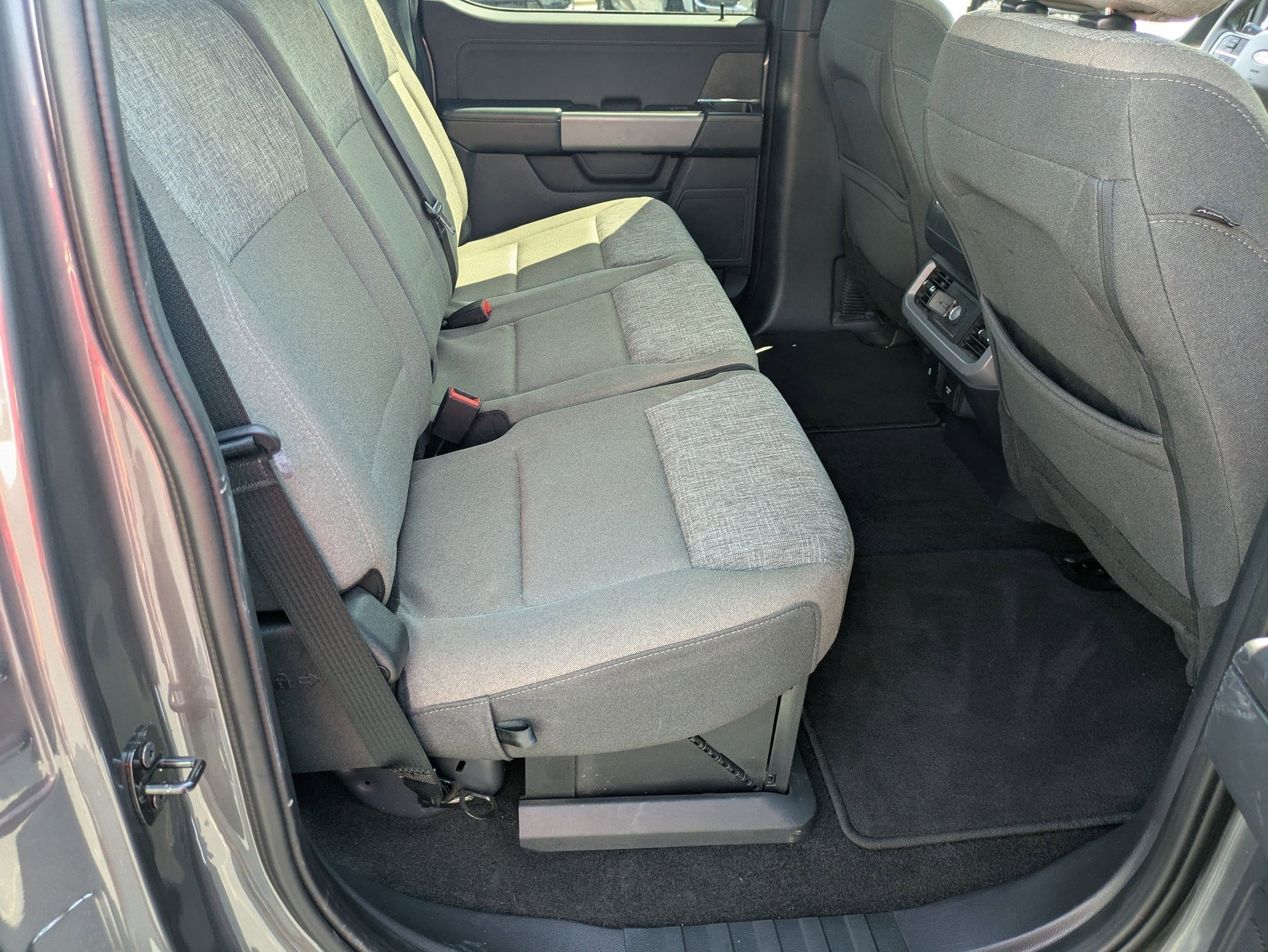 Used 2024 Ford F150 XLT w/ Mobile Office Package image 35