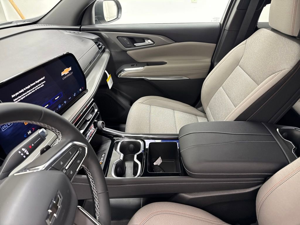 New 2026 Chevrolet Traverse LT w/ Midnight/Sport Edition image 29