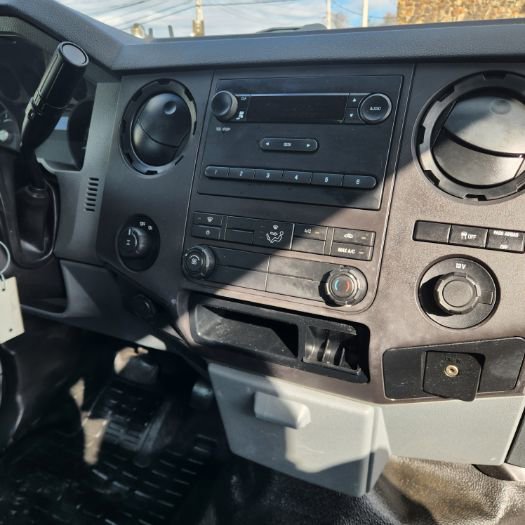 Used 2011 Ford F250 XL w/ XL Value Pkg image 24