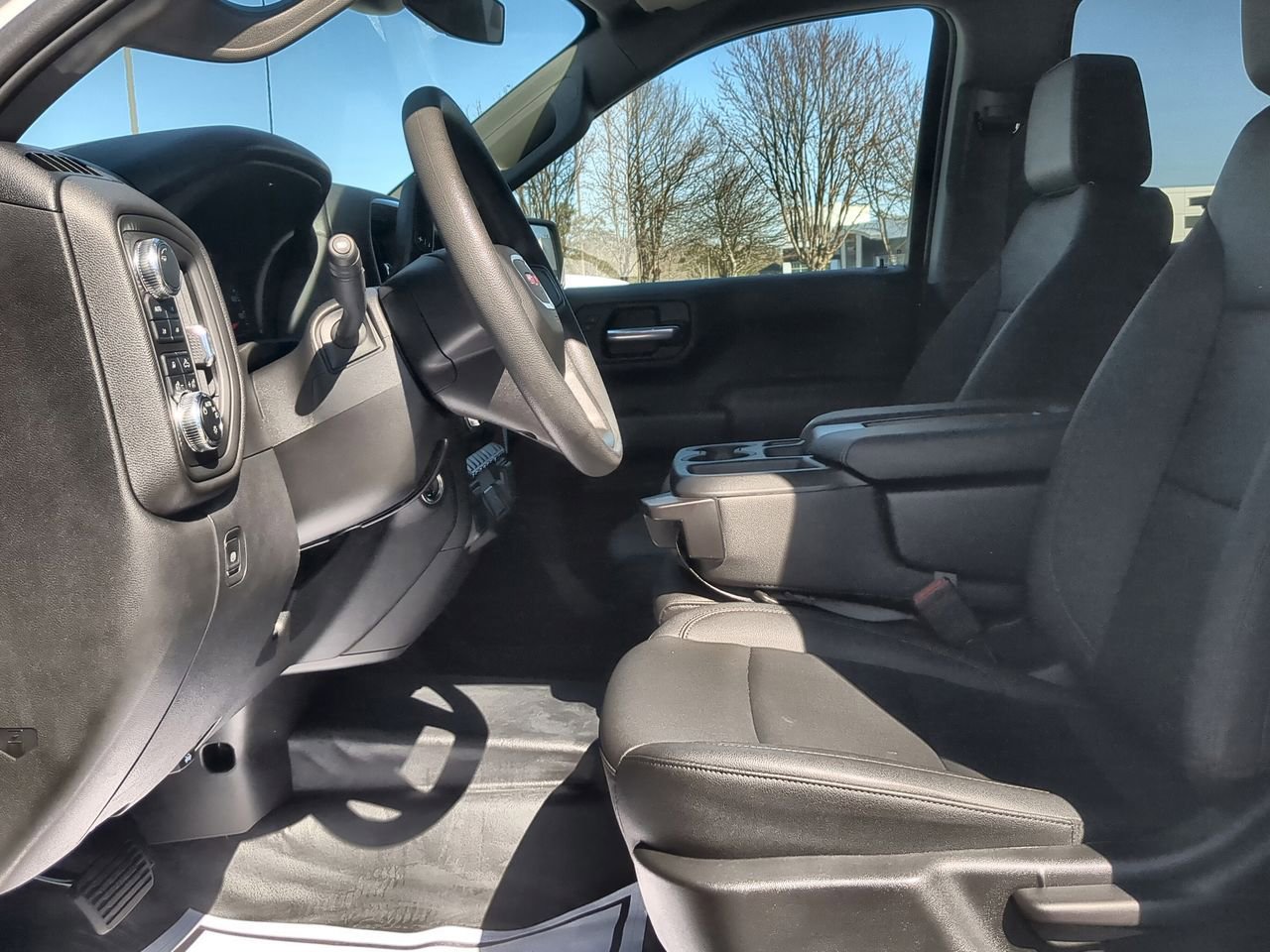 Used 2025 GMC Sierra 1500 Pro w/ Pro Value Package AWD/4WD image 18