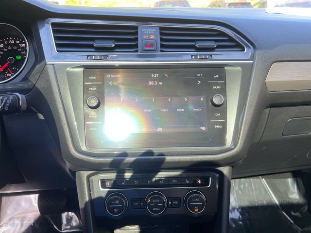 Used 2019 Volkswagen Tiguan SE w/ Panoramic Sunroof Package AWD/4WD image 15