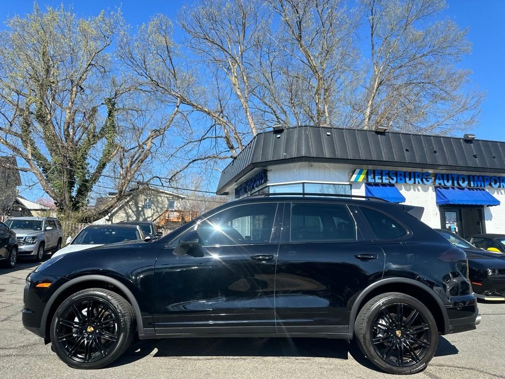 Used 2016 Porsche Cayenne GTS AWD/4WD image 5
