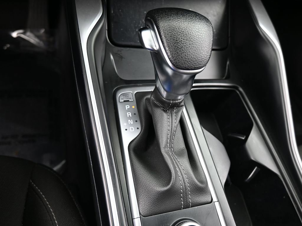 Used 2022 Kia Sorento LX image 25