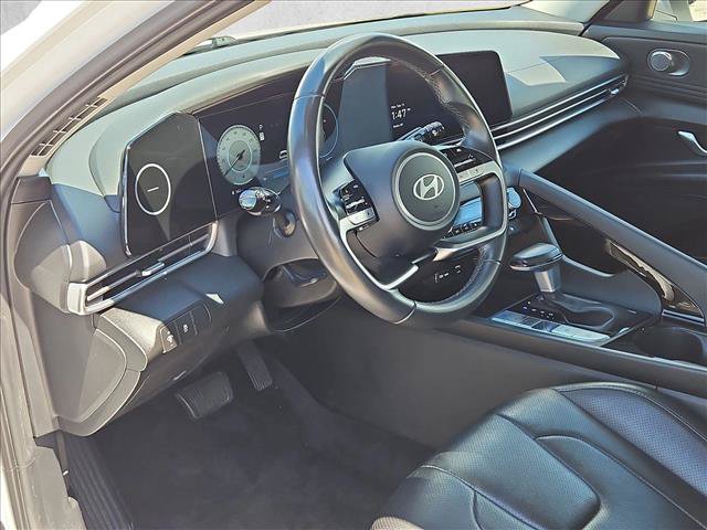 Used 2024 Hyundai Elantra Limited FWD image 10