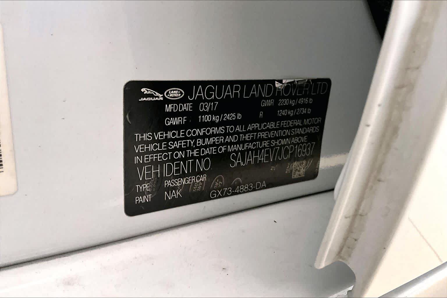 Used 2018 Jaguar XE Portfolio RWD image 32