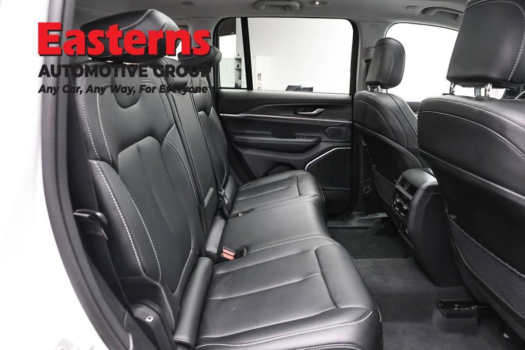 Used 2023 Jeep Grand Cherokee 4WD 4xe image 26