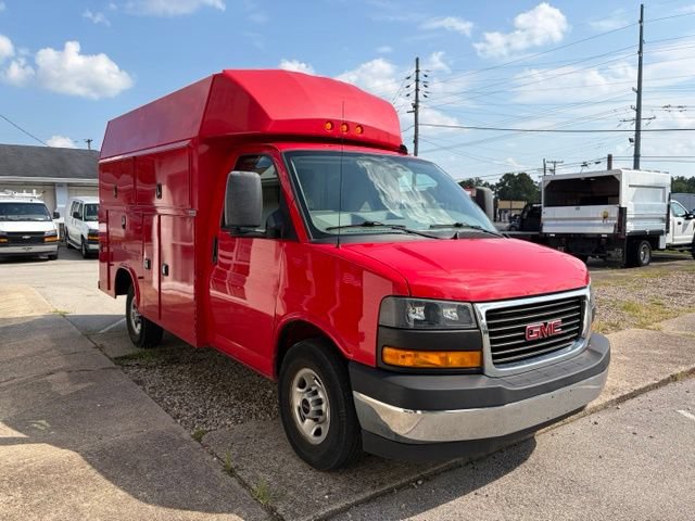 Used 2021 GMC Savana 3500 w/ Power Convenience Package RWD image 3