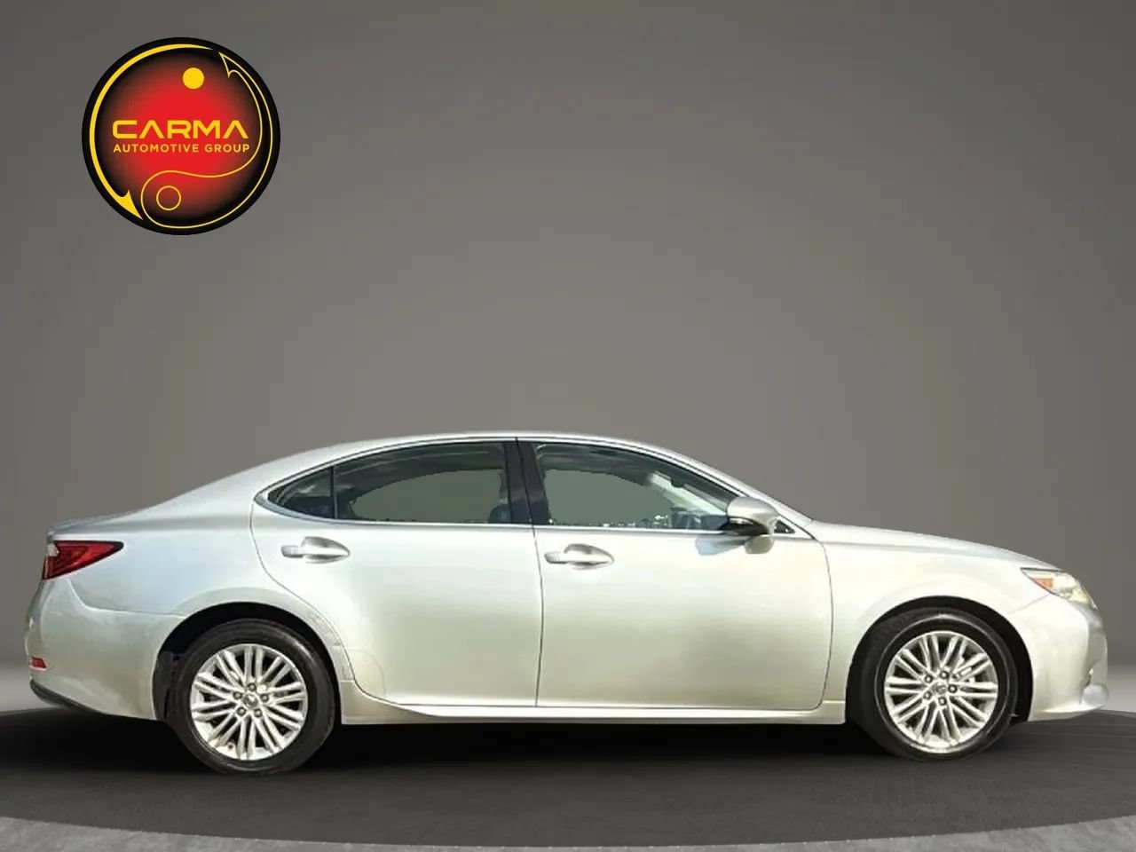 Used 2014 Lexus ES 350 w/ Luxury Package FWD image 6