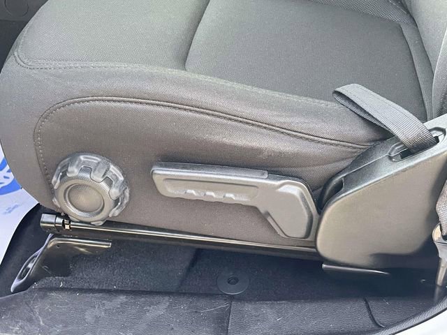 Used 2023 Jeep Gladiator Sport image 16