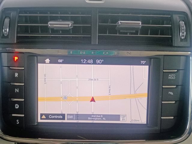 Used 2017 Lincoln Continental Select w/ Climate Package AWD/4WD image 34