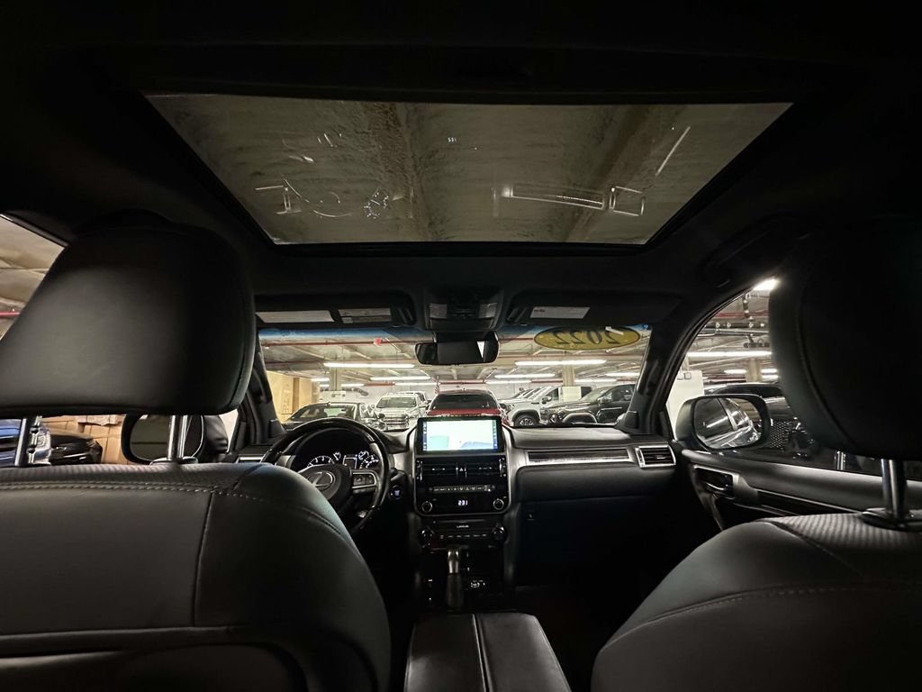 Used 2022 Lexus GX 460 Premium w/ Premium Plus Package AWD/4WD image 19