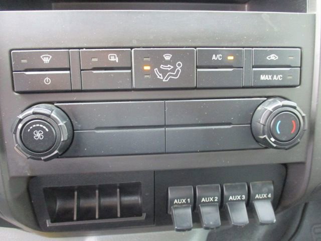 Used 2021 Ford F750 2WD Regular Cab Super Duty image 18