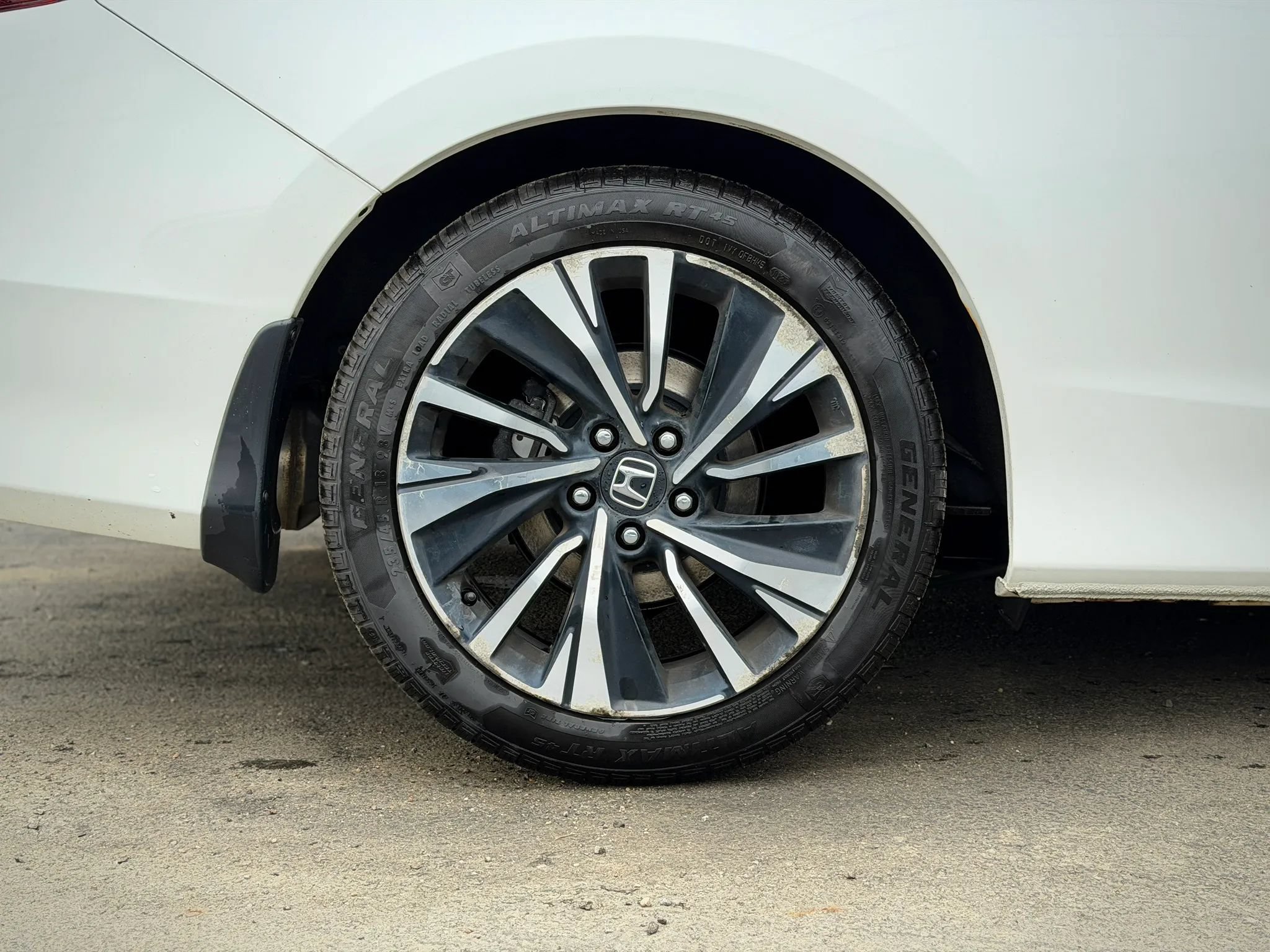 Used 2017 Honda Accord EX-L image 22
