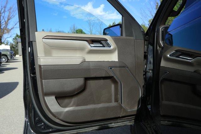 Used 2025 Chevrolet Silverado 1500 LT image 19