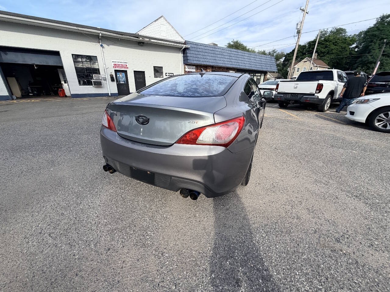 Used 2010 Hyundai Genesis 2.0T RWD image 33
