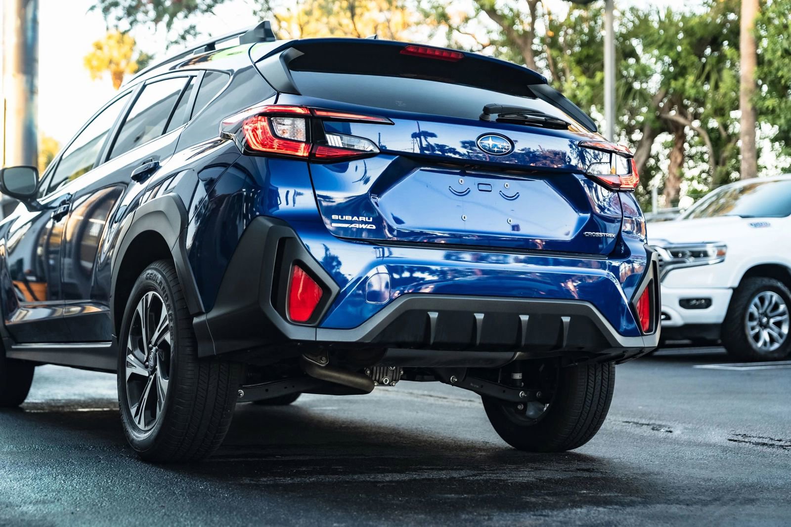 Used 2025 Subaru Crosstrek 2.0i Premium image 13