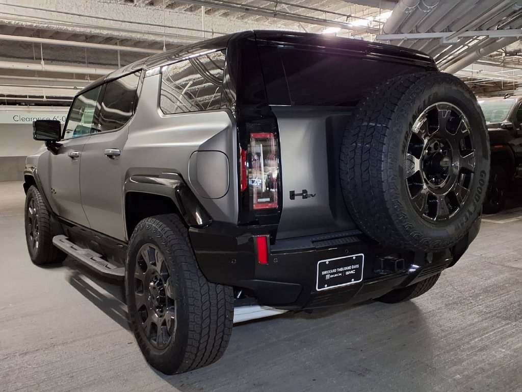 New 2026 GMC Hummer EV 3X w/ Carbon Fiber Edition Package AWD/4WD image 10