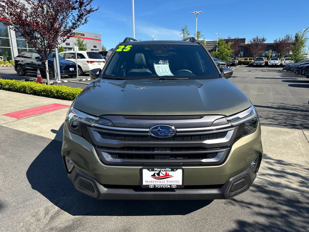 Used 2025 Subaru Forester Limited AWD/4WD image 8
