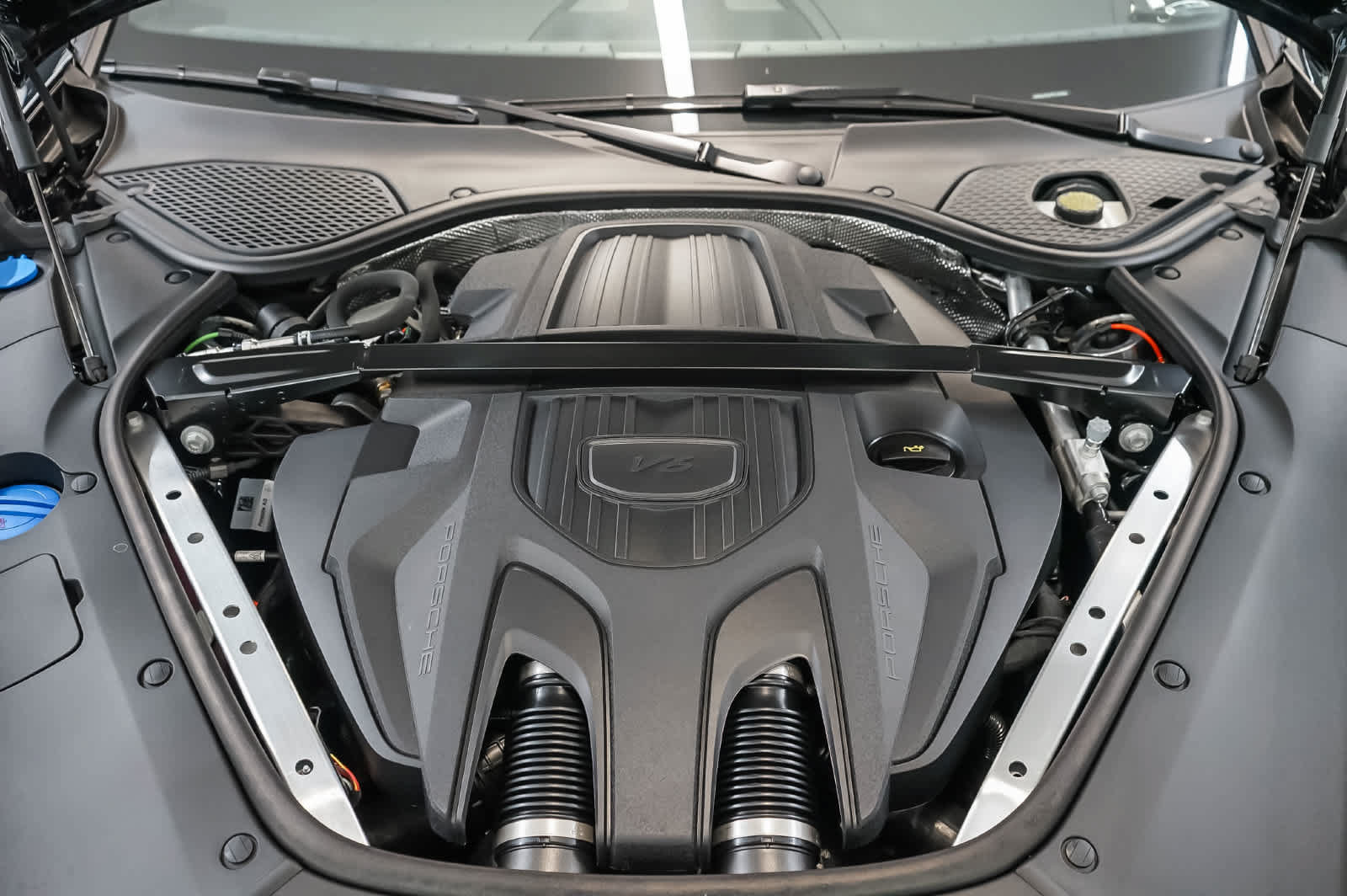New 2026 Porsche Panamera RWD image 31