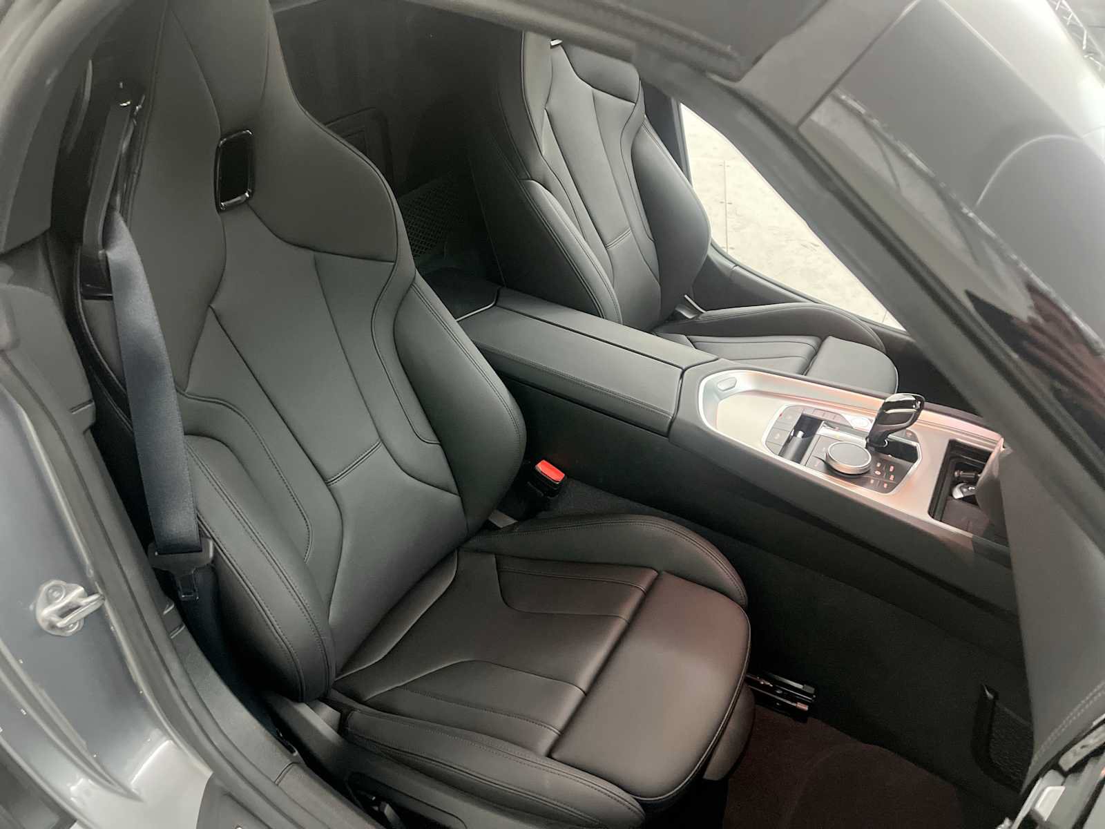 Used 2023 BMW Z4 M40i w/ Premium Package RWD image 30