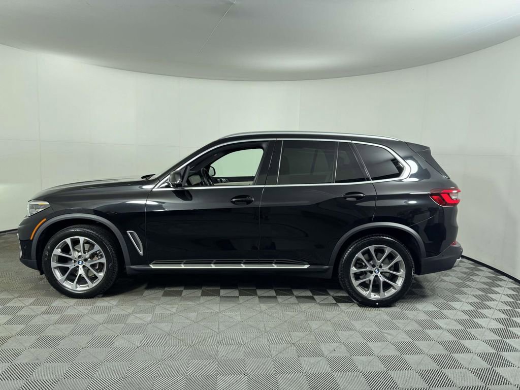 Used 2022 BMW X5 xDrive40i w/ Premium Package AWD/4WD image 11