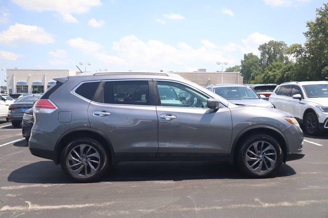 Used 2016 Nissan Rogue SL w/ SL Premium Package AWD/4WD image 4