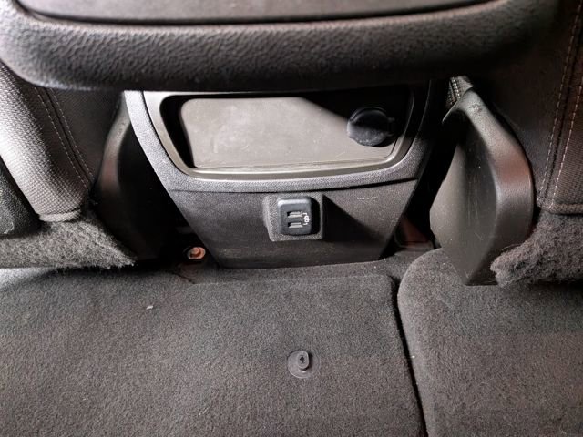 Used 2017 Chevrolet Traverse LT image 23